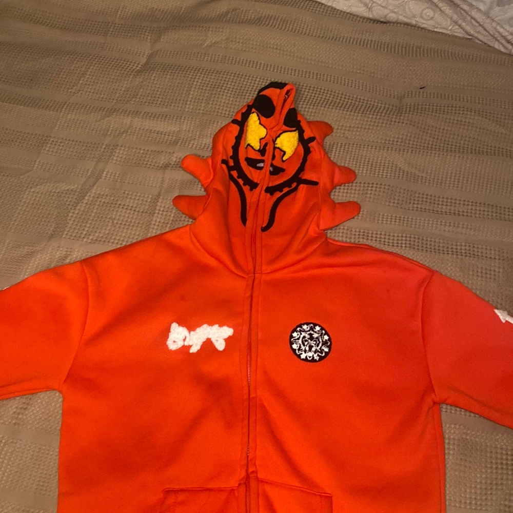 Brand (Glo gang) size (small)